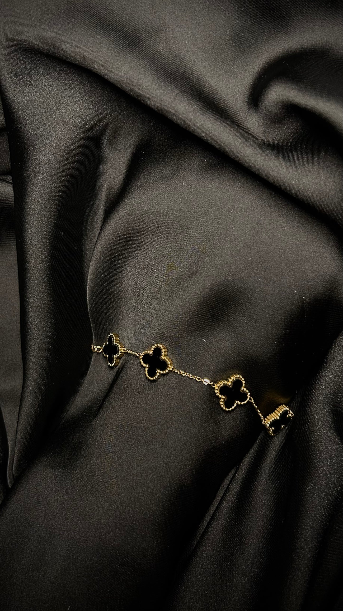 Bracelet obscur